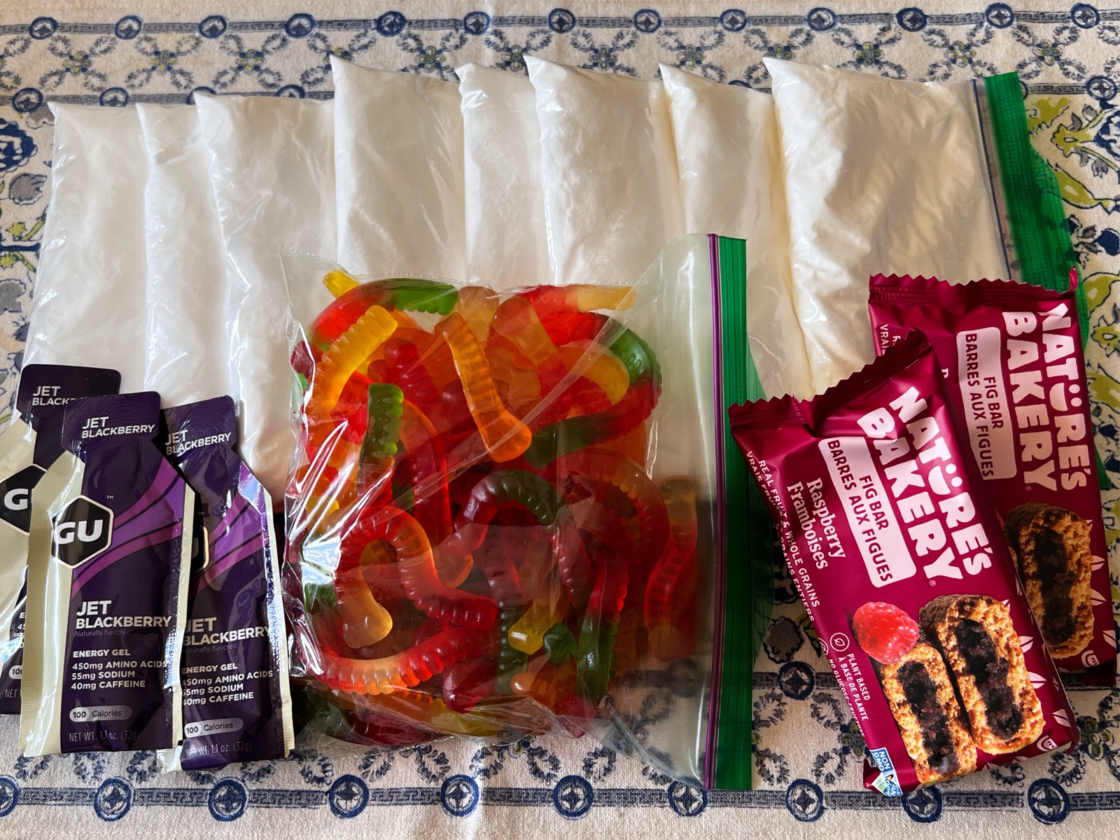 Drink mix and solid foods for a 600km ride